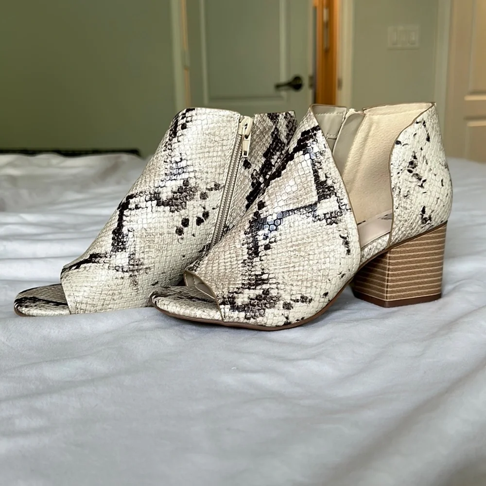 Booties - Picture 1 of 4